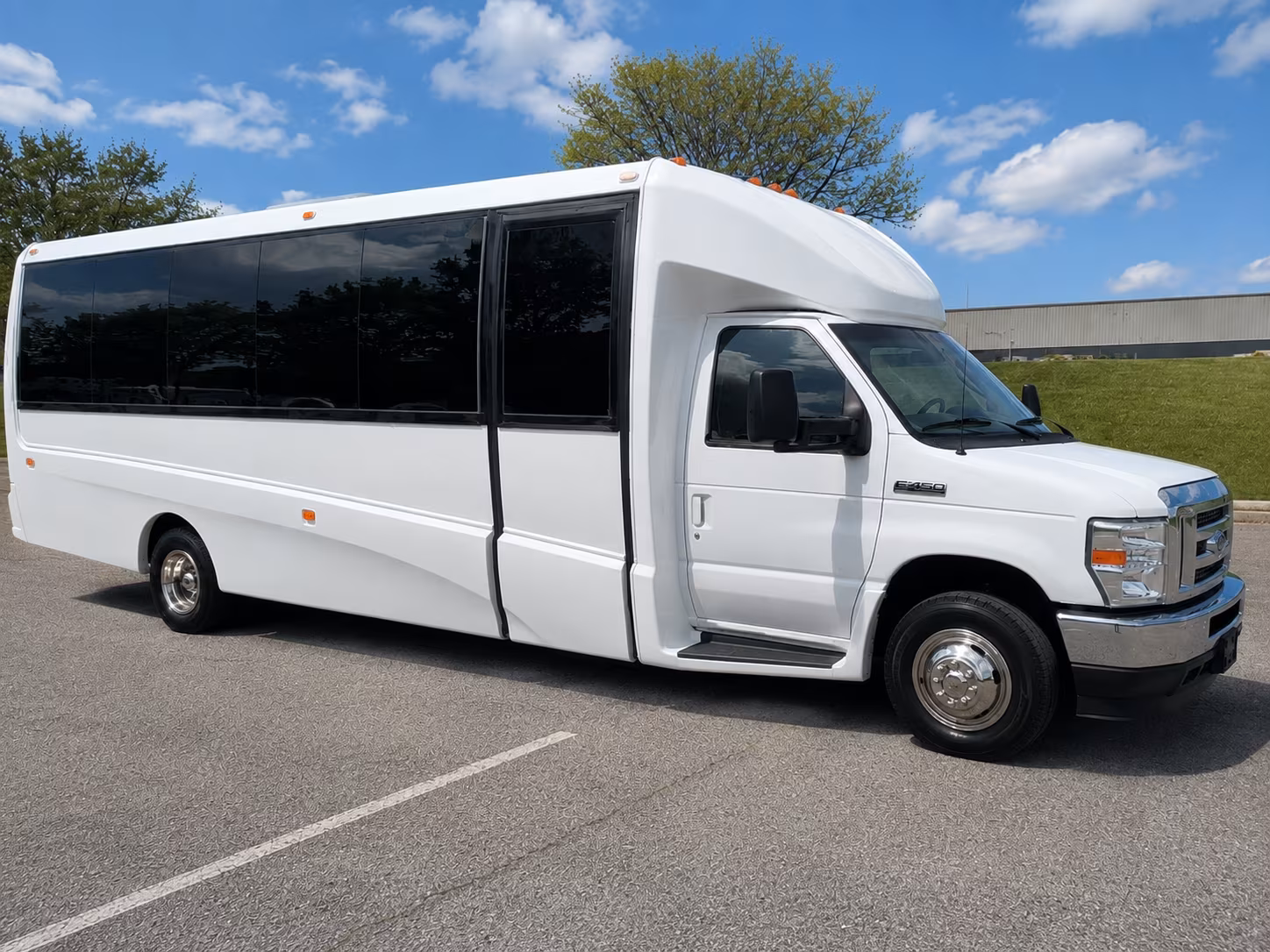 charter bus rentals for corporate retreats and team building trips from eastvale
