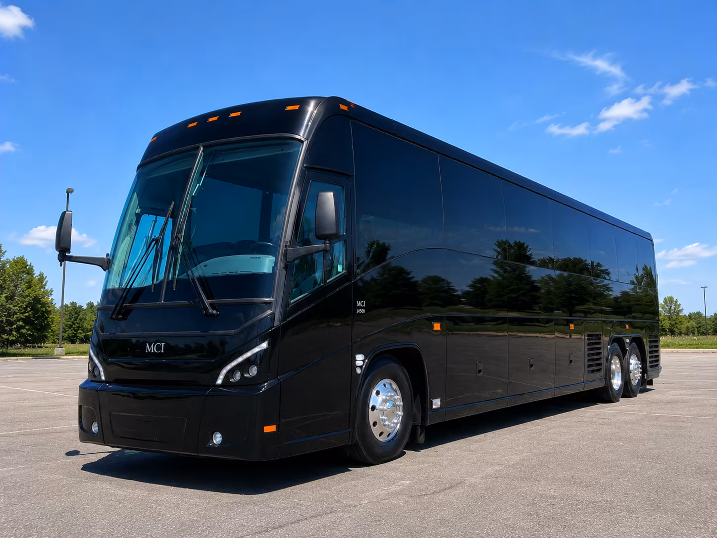 charter bus service for eastvale school and university group trips