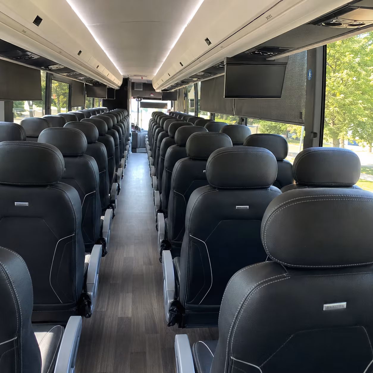 charter buses for eastvale school trips to los angeles museums