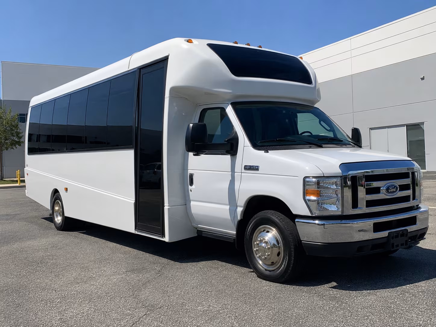 school field trip and educational buses in eastvale