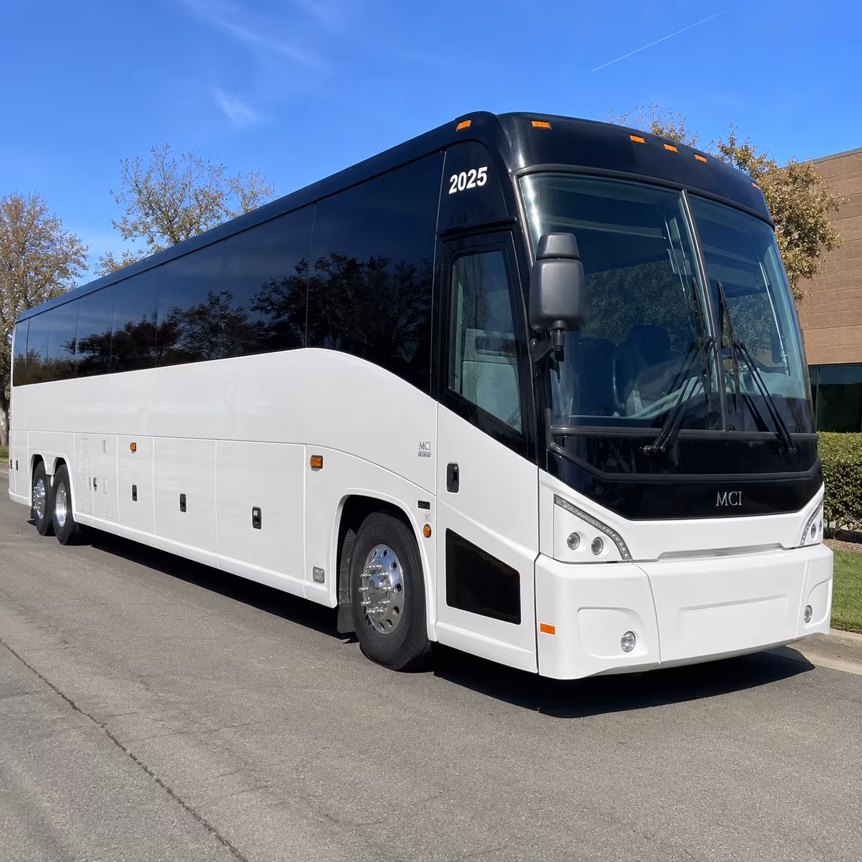 shuttle buses for eastvale city government and municipal events